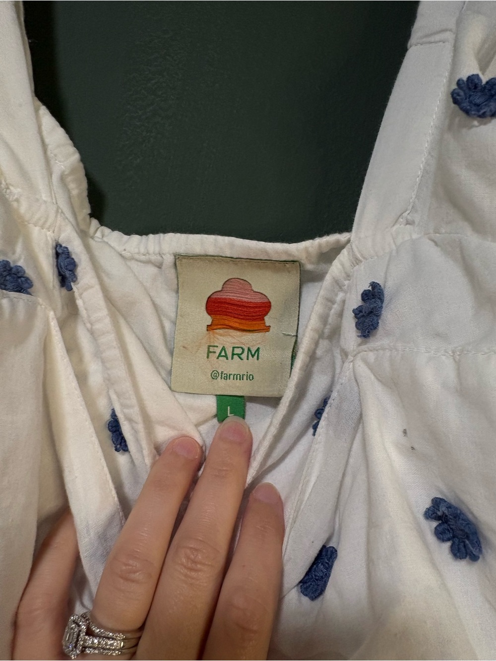 FARM Rio Bow Front Crop Top - Picture 4 of 7